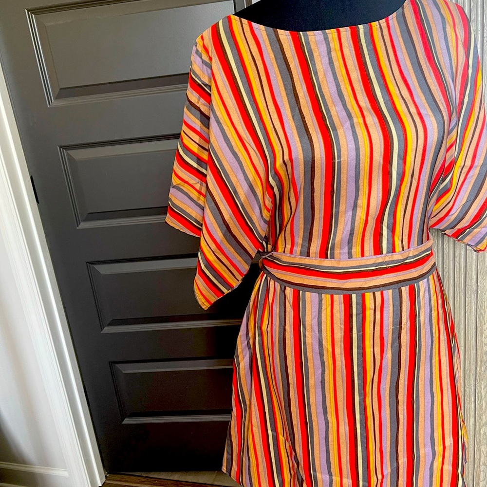 BCBG MaxAzria dress. So cute!! Great colors for Summer.! AMAZING with a tan!